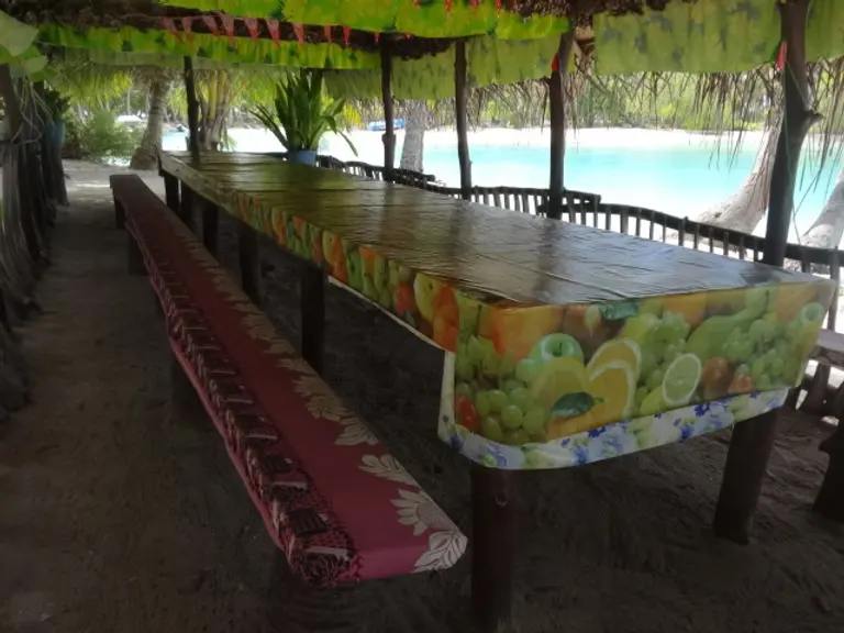 La table d'hôtes face au lagon